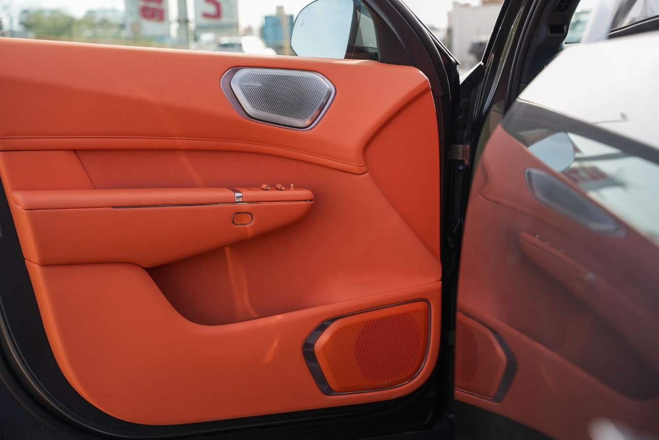 لينك أند كو 900 2025 LYNK&CO 900 Ultra 2.0L PHEV 0Km