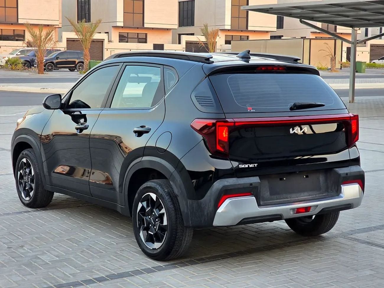 Kia Sonet GT-Line | GCC Specs | Warranty | Top Option