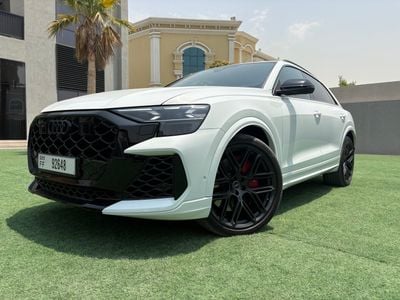 Audi RSQ8 PERFORMANCE