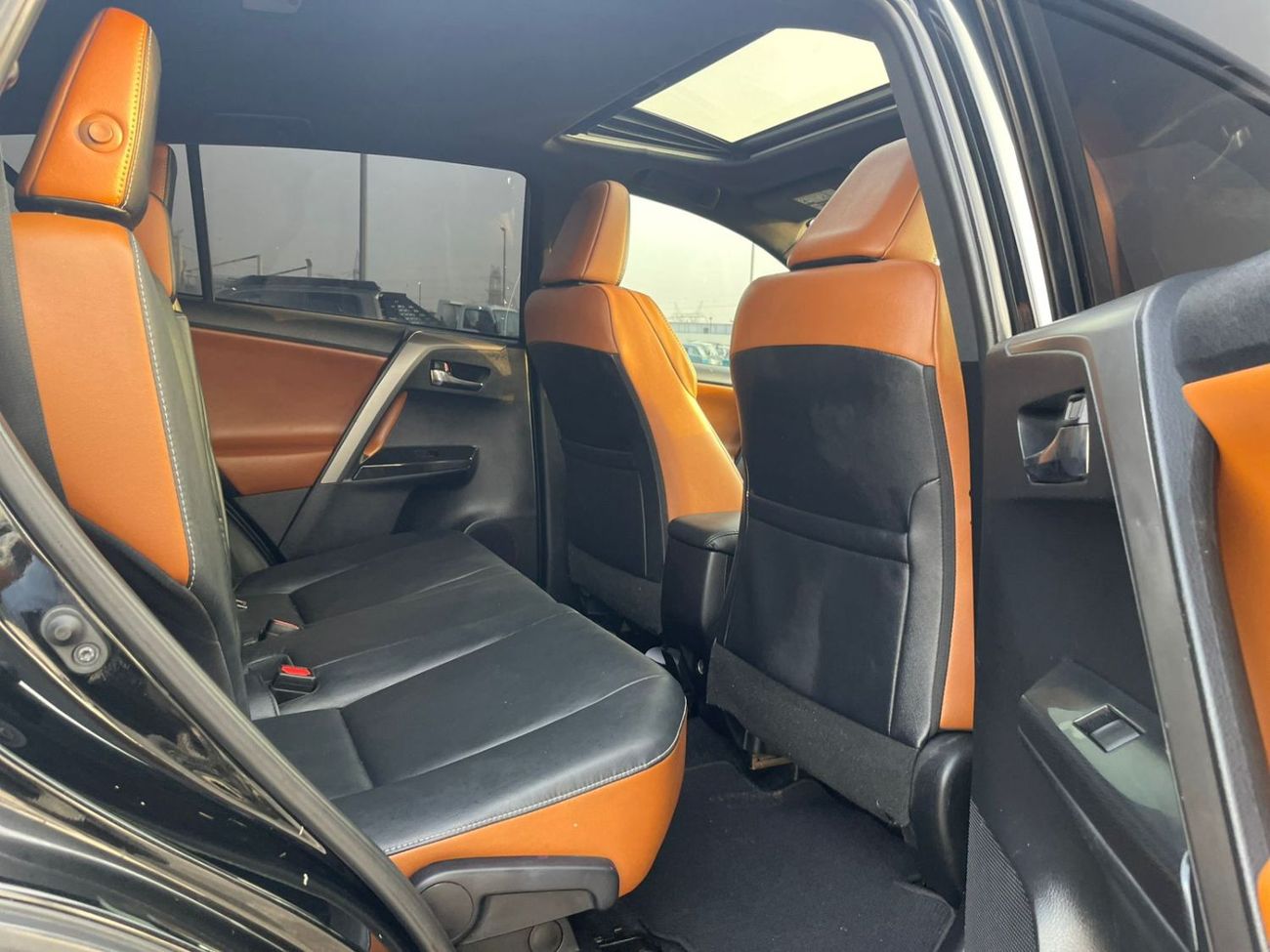 تويوتا راف ٤ 