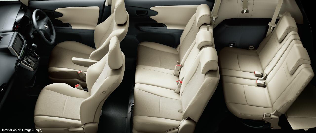 Toyota Wish interior - Seats