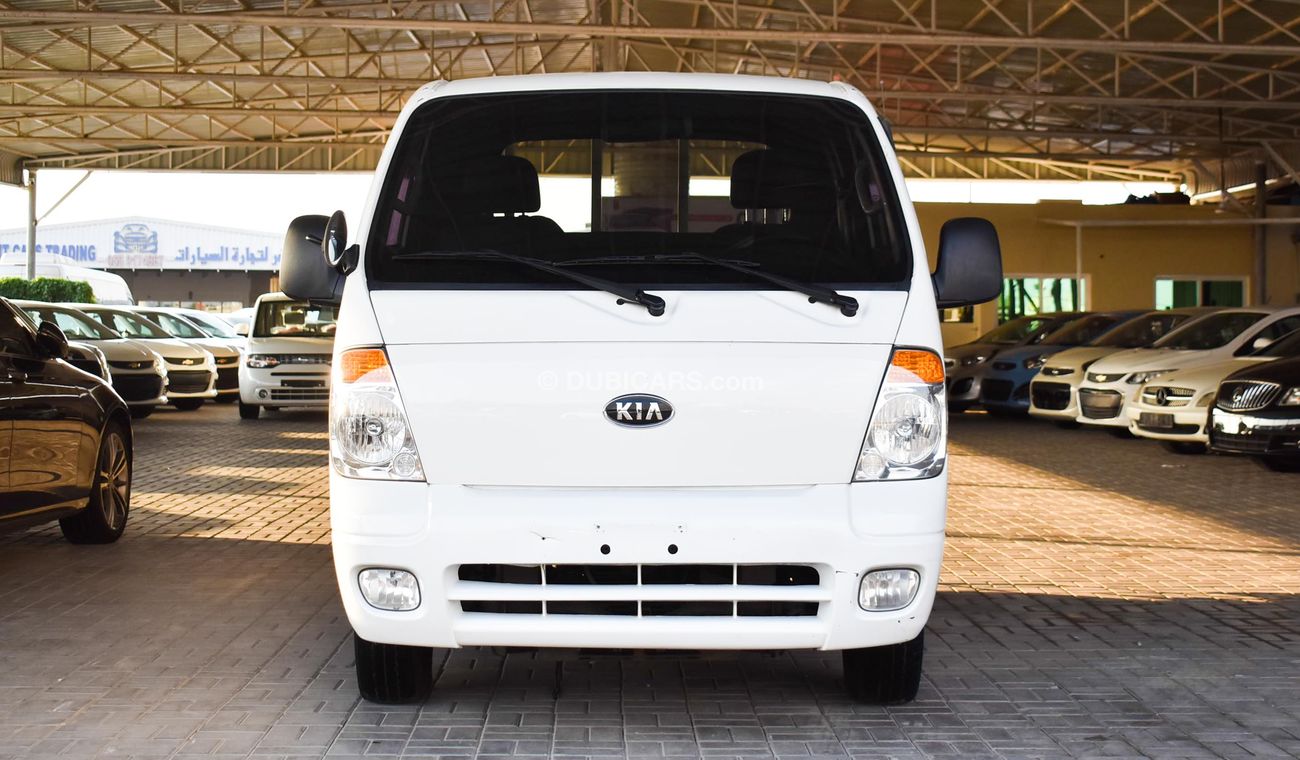 Used Kia Bongo III 1Ton 2011 for sale in Dubai 568595