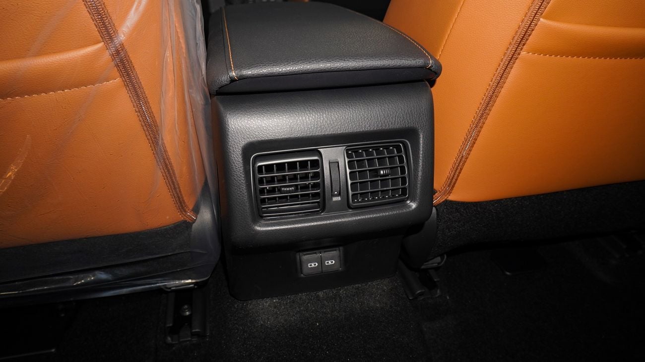 Toyota Camry Lumiere 2.5L HEV