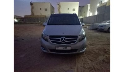 Mercedes-Benz V 250 Viano