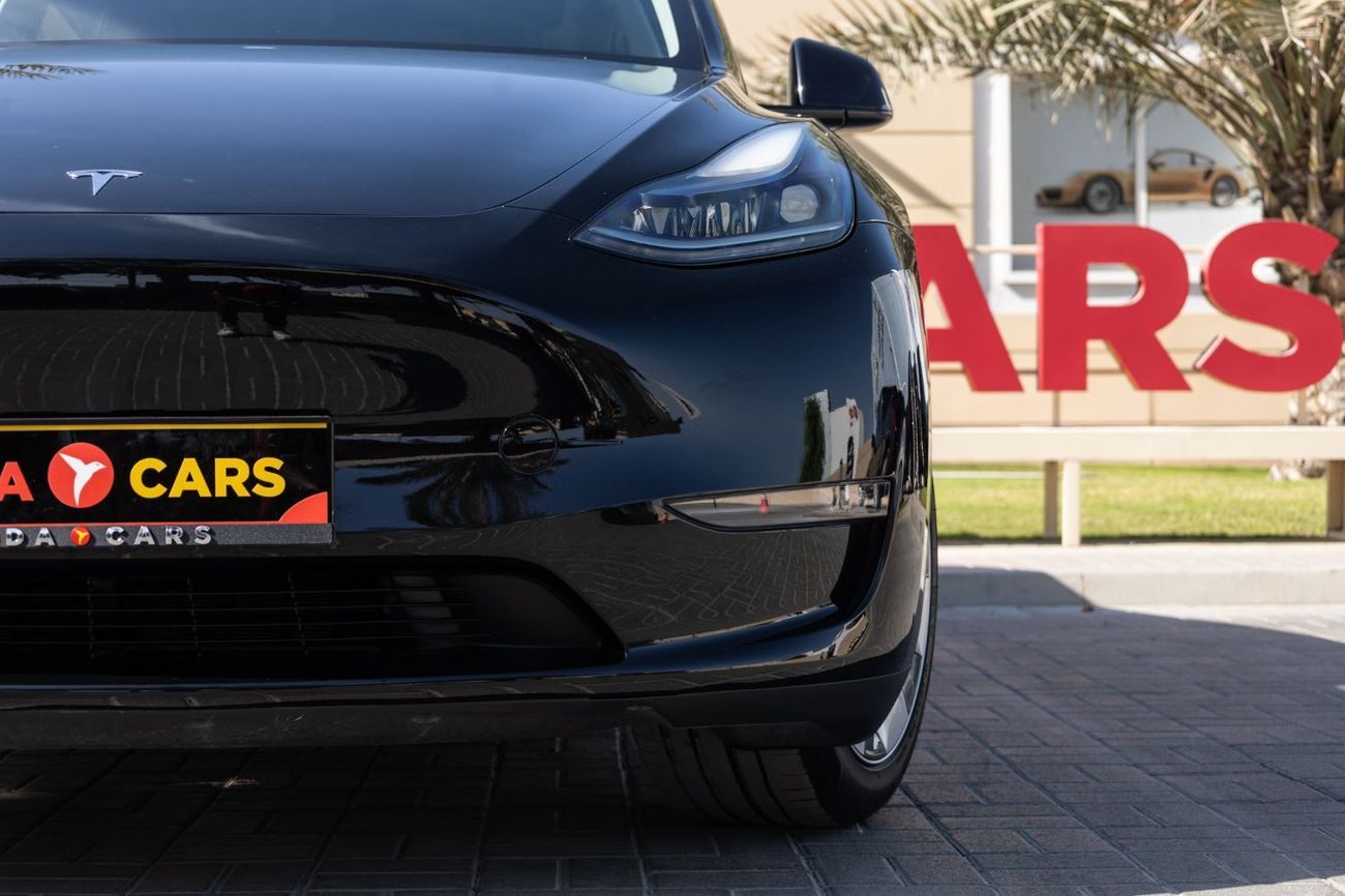 Tesla Model Y Long Range (AWD)