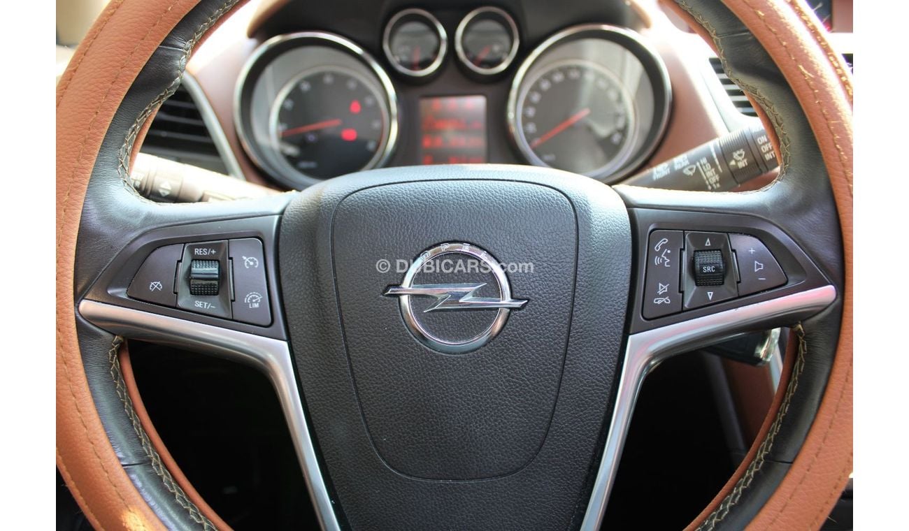 Opel Mokka ACCIDENTS FREE - GCC - PERFECT CONDITION INSIDE OUT - ORIGINAL PAINT