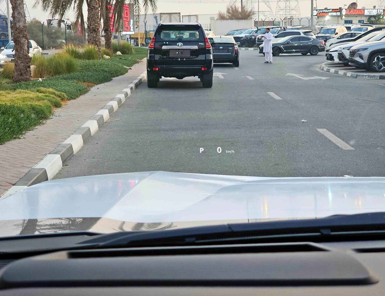 تويوتا برادو LUXURY, 2.8L V4 DIESEL, POWER SEAT WITH 360*CAM / HEADUP WITH SUNROOF (CODE # 68048)