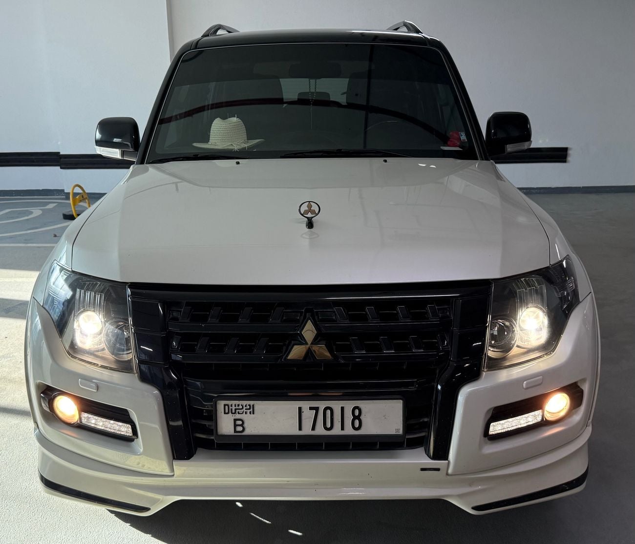 ميتسوبيشي باجيرو Mitsubishi Pajero Signature Edition 2020 3.8L GCC Specs | Firest owner