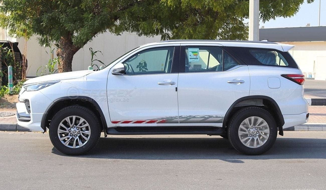 تويوتا فورتونر 2025 Model Toyota Fortuner, 4.0L Petrol 4WD 6A/T