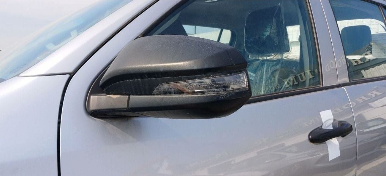 تويوتا هيلوكس Toyota Hilux 4x4 Manual 2.4L Diesel 2025YM