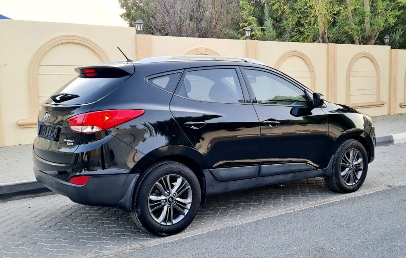 Hyundai Tucson HYUNDAI TUCSON 2015 LIMITED GCC  4WHEEL