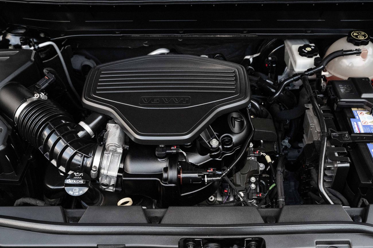 GMC Acadia Acadia Denali | 2,350 P.M | 0% Downpayment | GMC Acadia Denali | Full Option | Agency Warranty & Ser