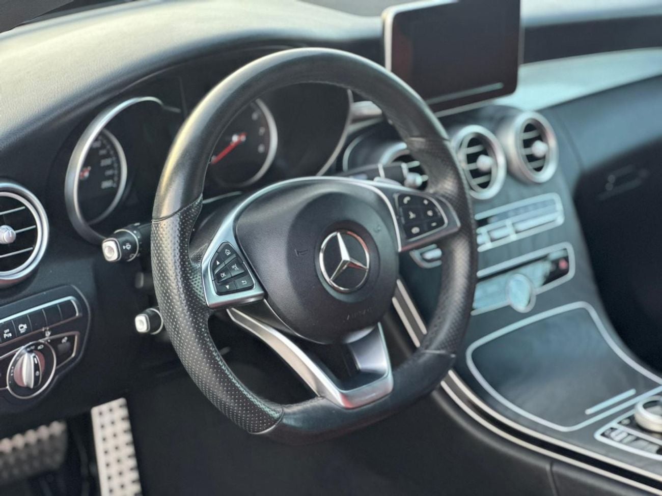 مرسيدس بنز C 200