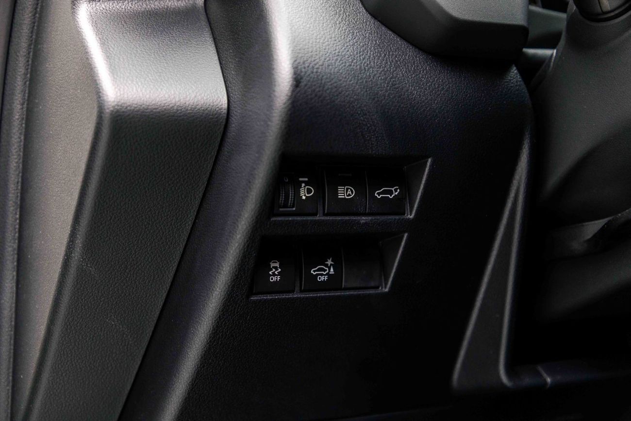 Toyota Land Cruiser GX 4.0L - White Pearl Inside Black | Export Only