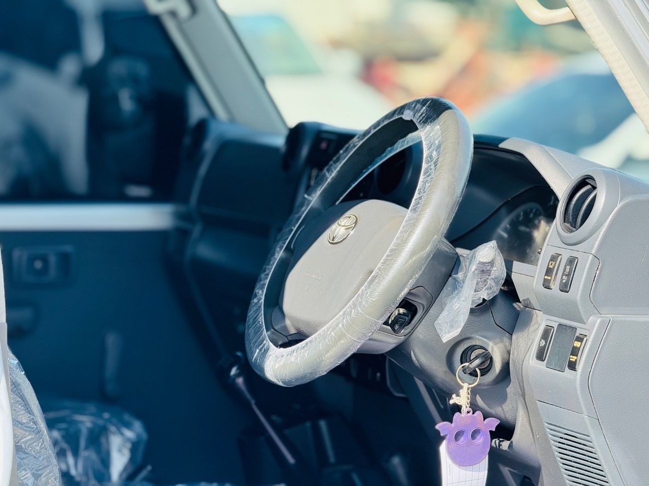 Toyota Land Cruiser Pick Up Land Cruiser double cabin V8