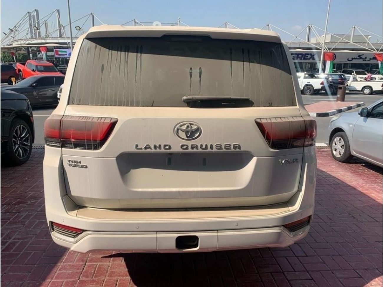 تويوتا لاند كروزر Land cruiser 3.5L VXR V6 full option