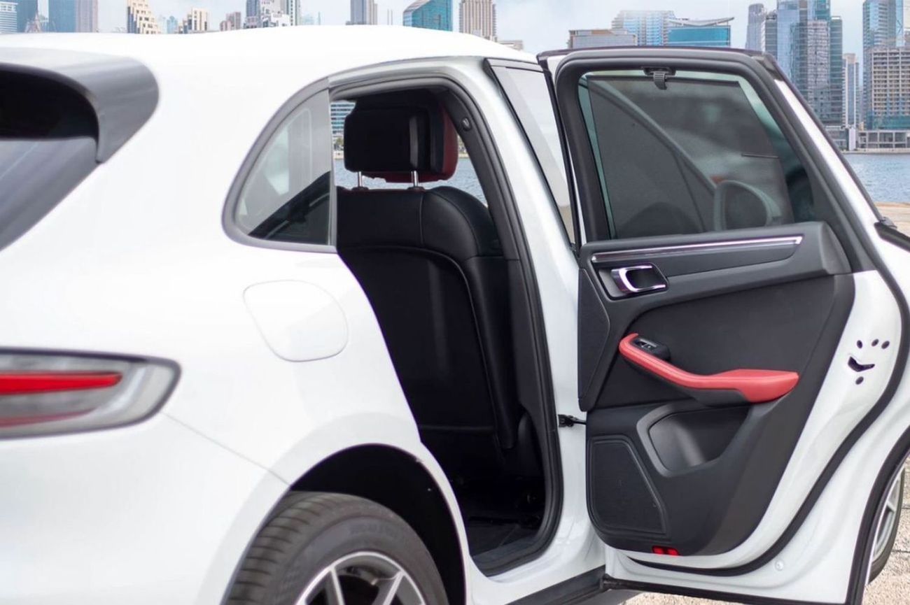 Porsche Macan STD Porsche Macan 2023 GCC specs