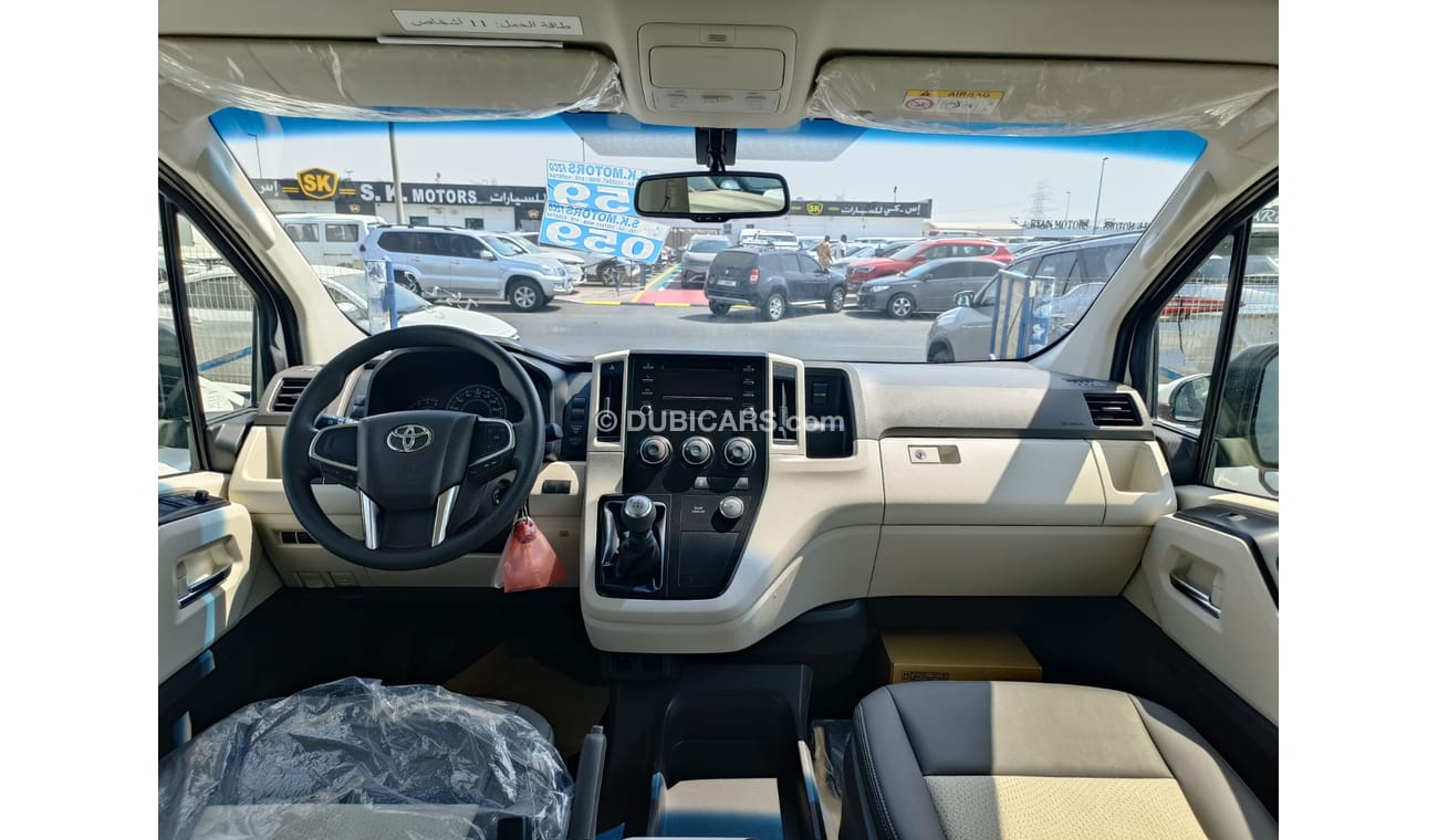 Toyota Hiace GL, MANUAL GEAR / 2.8L Diesel - High-roof / New Shape (CODE # 67769)