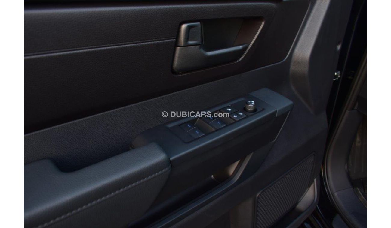 Toyota Tundra 4X4 Crewmax SR Short Bed AT