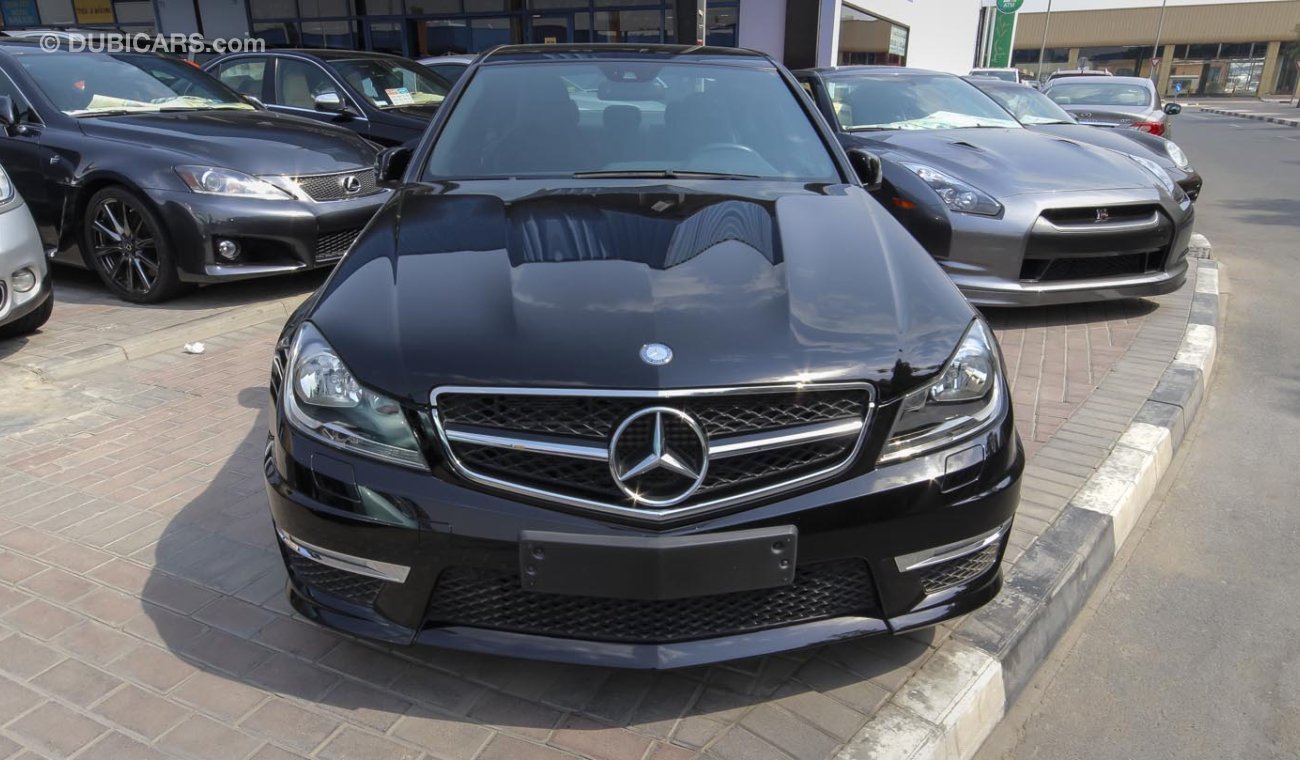 Mercedes-Benz C 63 AMG