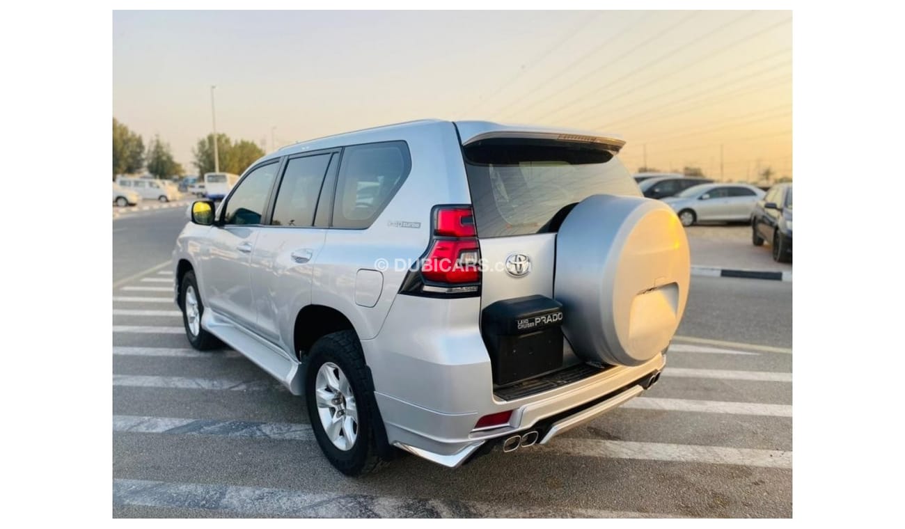 تويوتا برادو 2011 [Right Hand Drive] 3.0CC Diesel Automatic Face-Lifted Leather Seats Premium Condition.