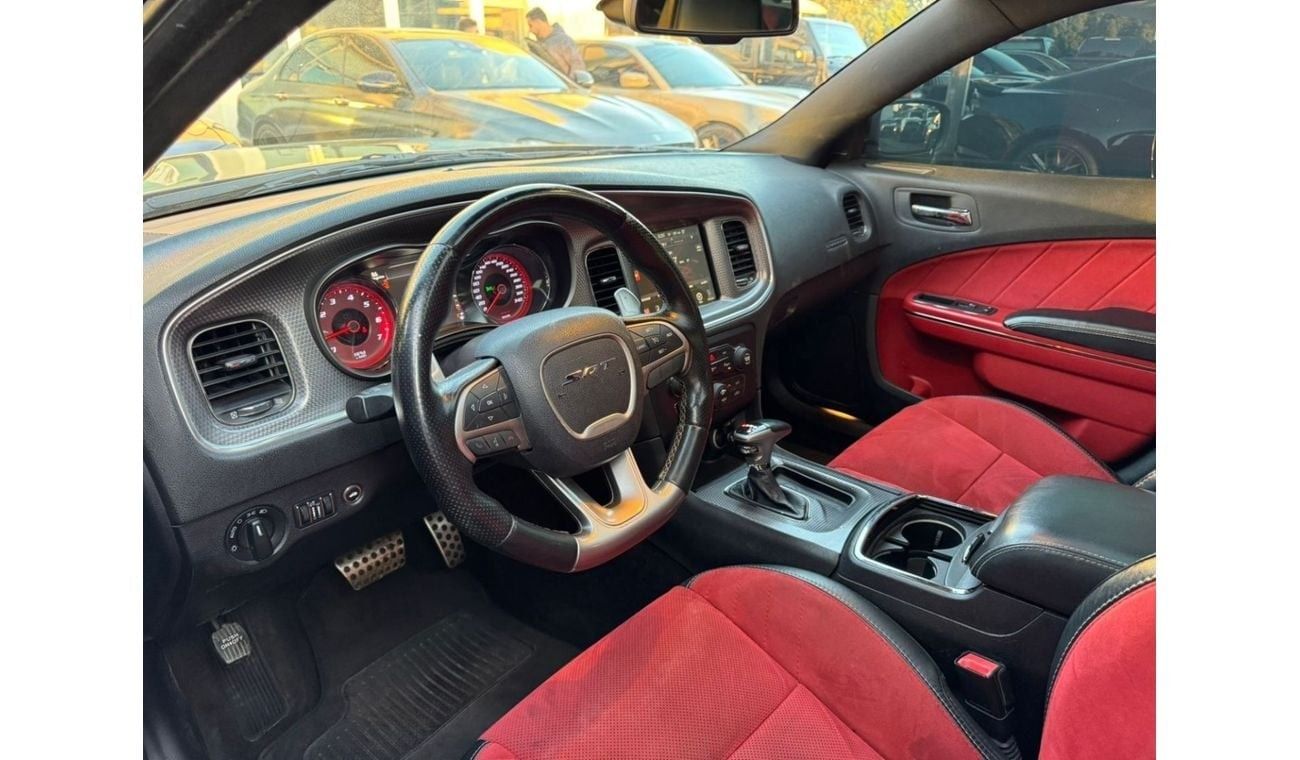 دودج تشارجر DODGE CHARGER SRT HELLCAT 707 HP GCC 2016 FULL OPTION PERFECT CONDITION