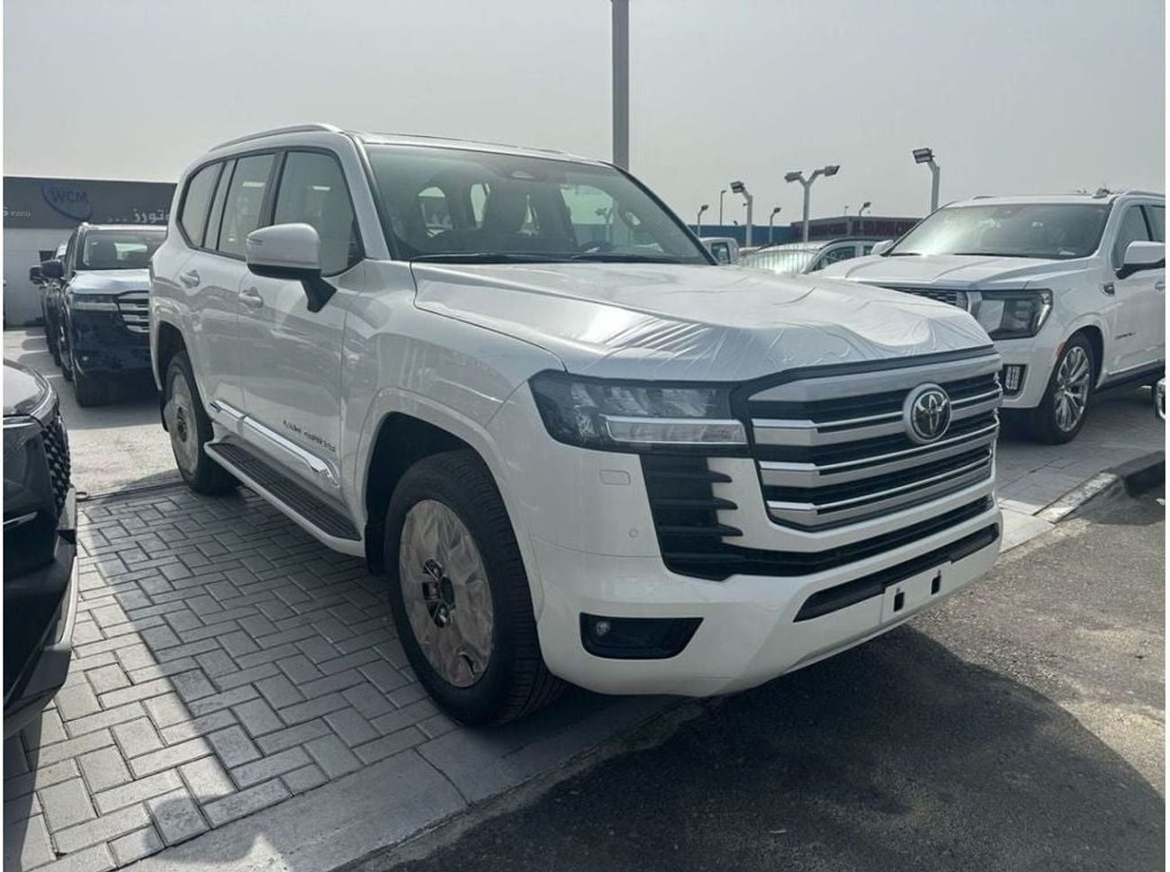 تويوتا لاند كروزر GXR 3.5L