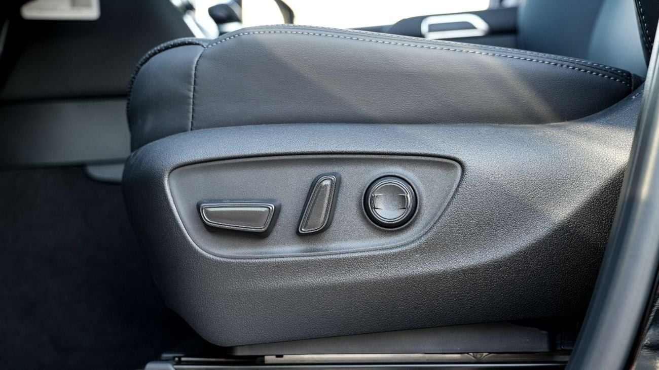 Toyota Land Cruiser VX 3.5L 2025 MY EXPORT PRICE