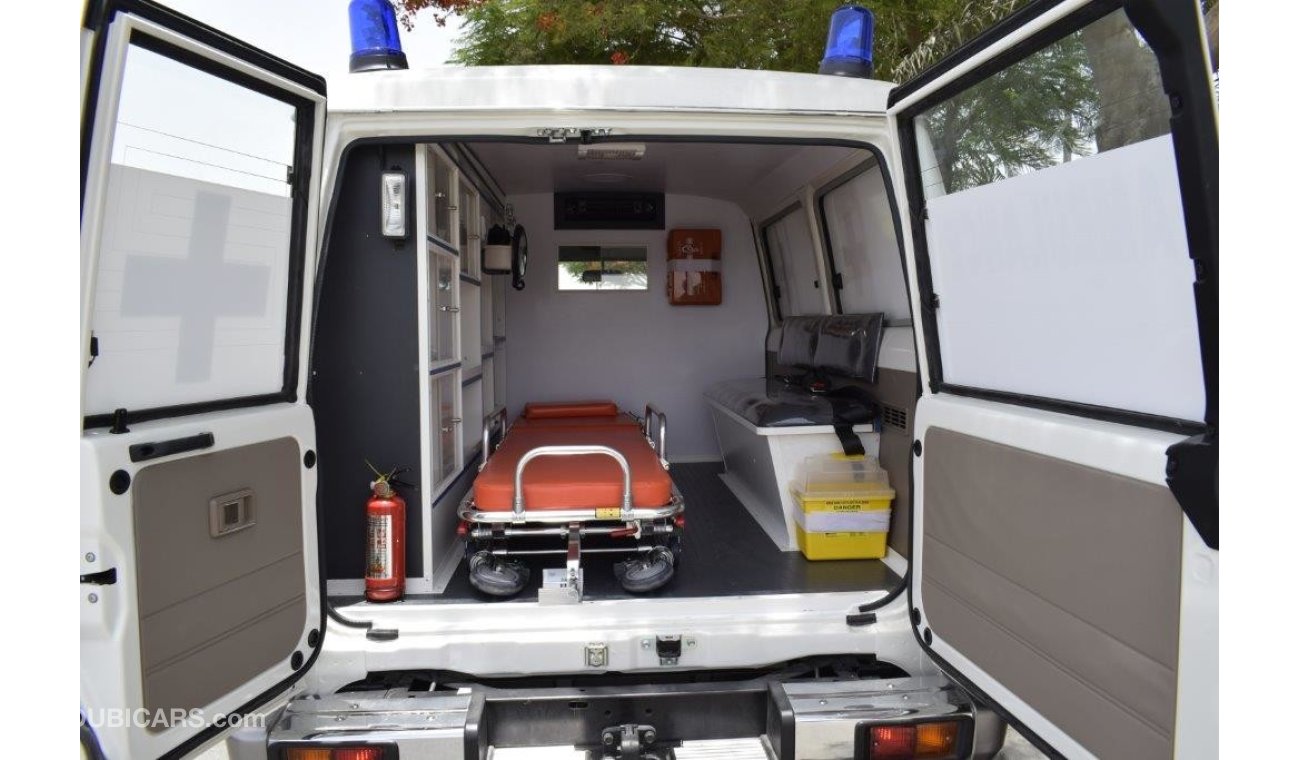 Toyota Land Cruiser 78 Hardtop Diesel Ambulance