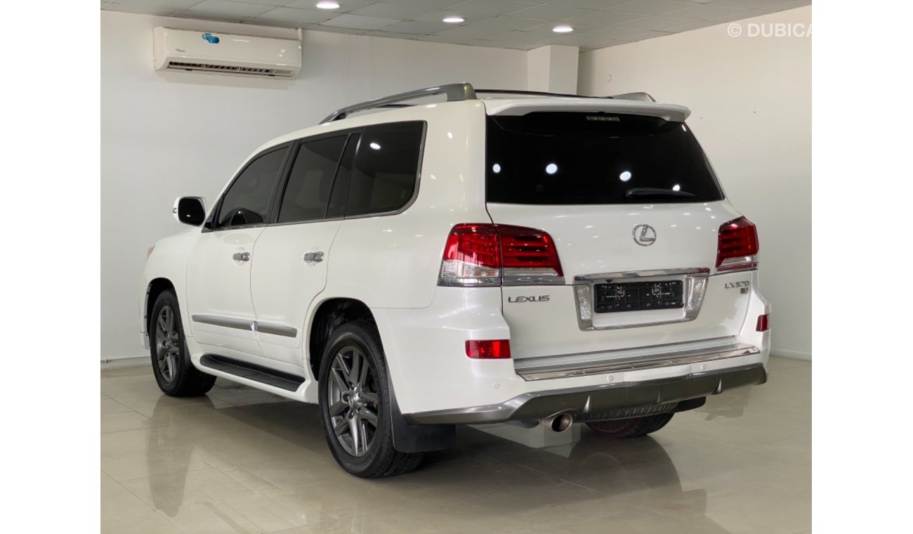 لكزس LX 570 S 2015 GCC