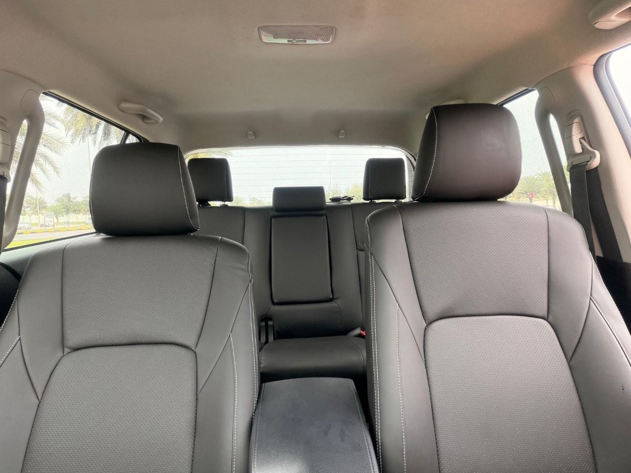 Toyota Hilux ADVENTURE SR5 export from Australia