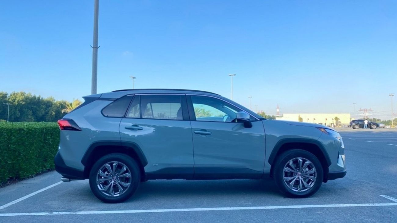 تويوتا راف ٤ XLE Hybrid, Premium, 2.5L, V4