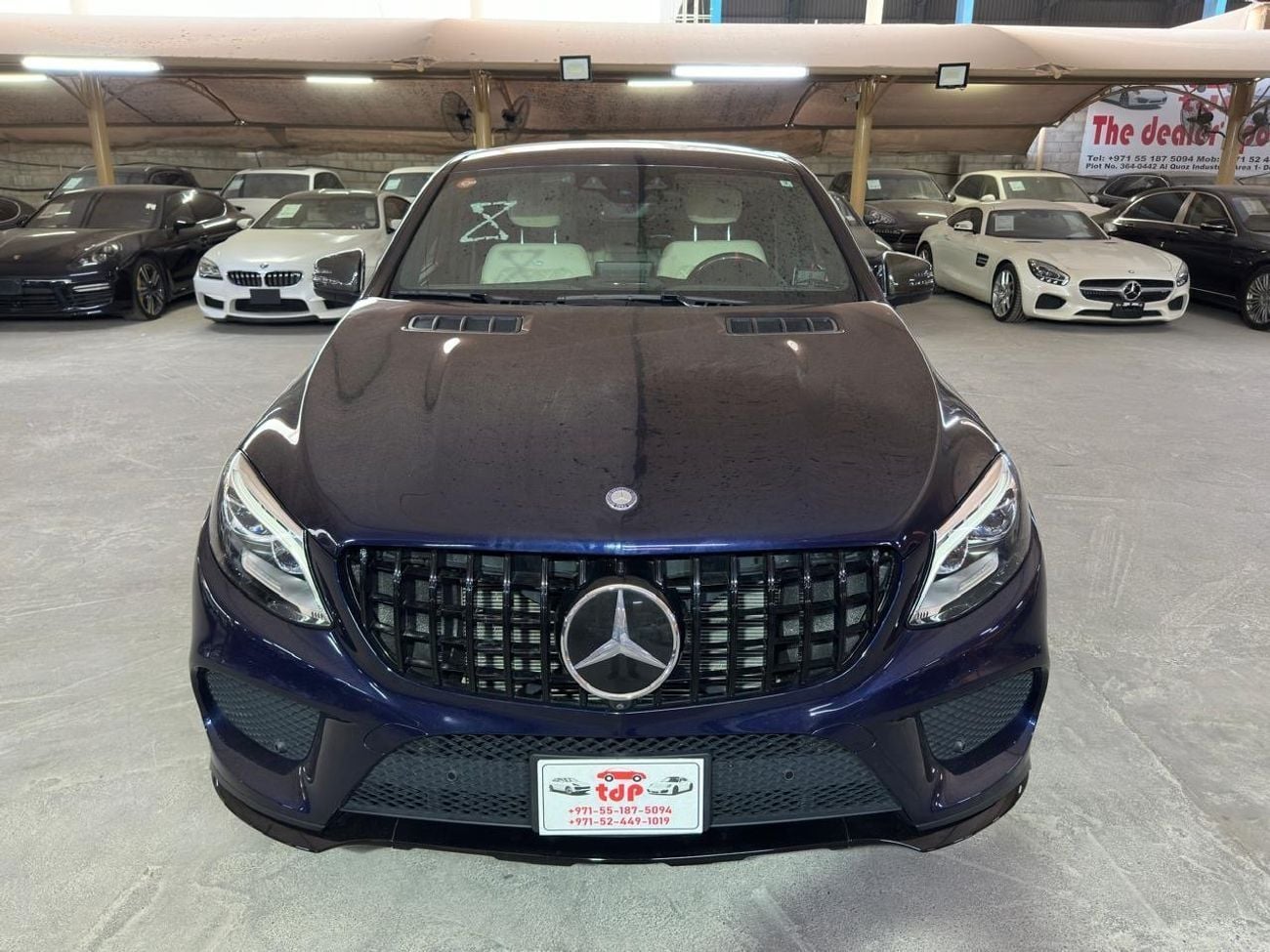 Mercedes Benz GLE43 AMG STD Coupe 3.0L MERCEDES GLE 43 AMG COUPE 2017 | CAVANSITE BLUE PAINT | DESIGNO PACKAGE | CARBON INTE