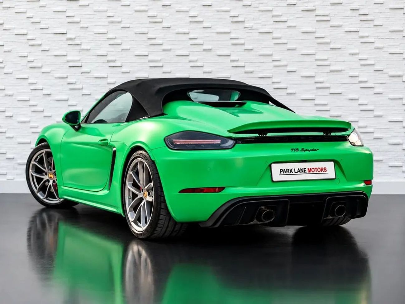 Porsche 718 Spyder STANDARD