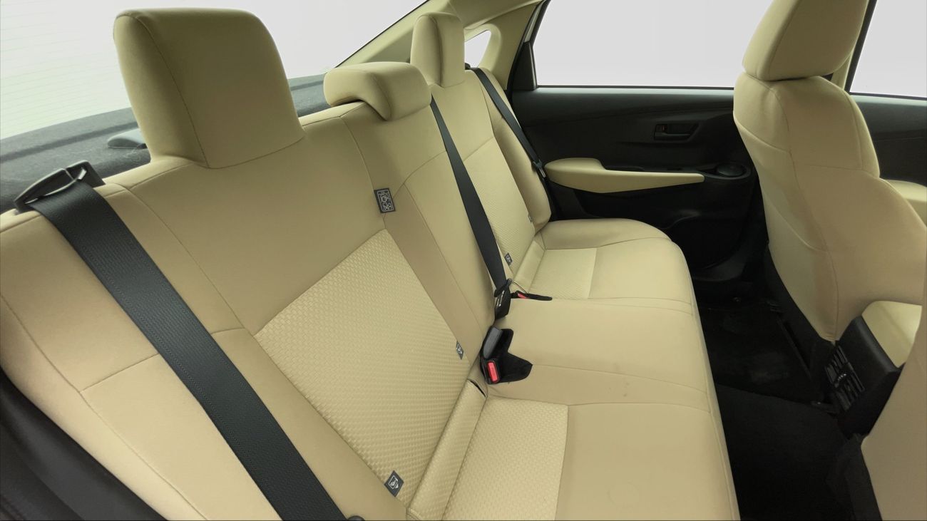 تويوتا يارس E 1.5 | بدون دفعة مقدمة | اختبار القيادة في المنزل