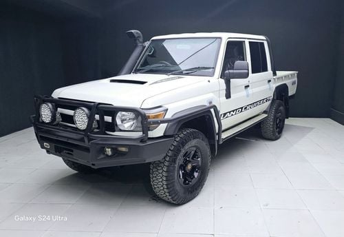 Toyota Land Cruiser Pick Up DIESEL 4.5 LITER ,RIGHT HAND DRIVE MANUAL GEAR