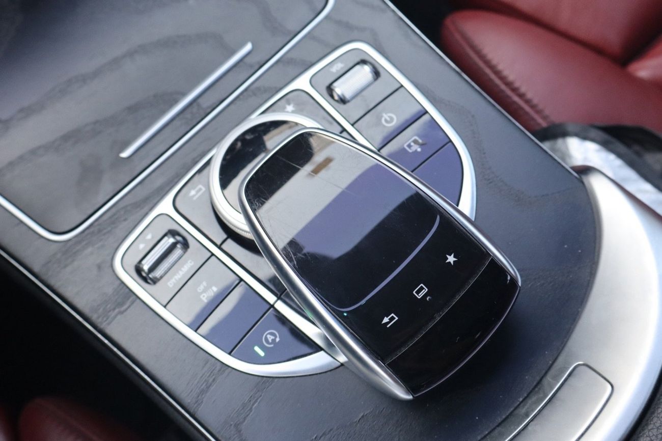 مرسيدس بنز C 200