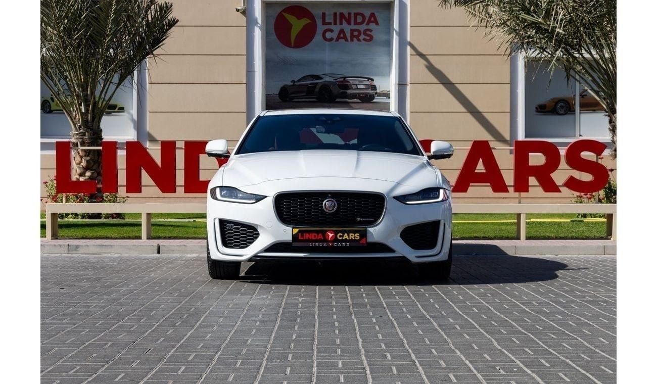 Jaguar XE R-Dynamic SE 2.0L (250 HP) Jaguar XE P250 R-Dynamic SE 2020 GCC under Agency Warranty with Flexible