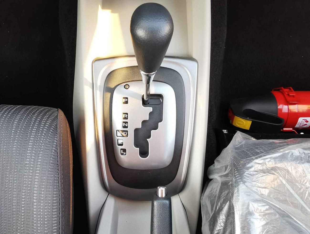 Toyota Avanza 1.5L Petrol, Alloy Rims, Front & Rear A/C, CAN BE REGISTERED UAE (CODE # 67959)