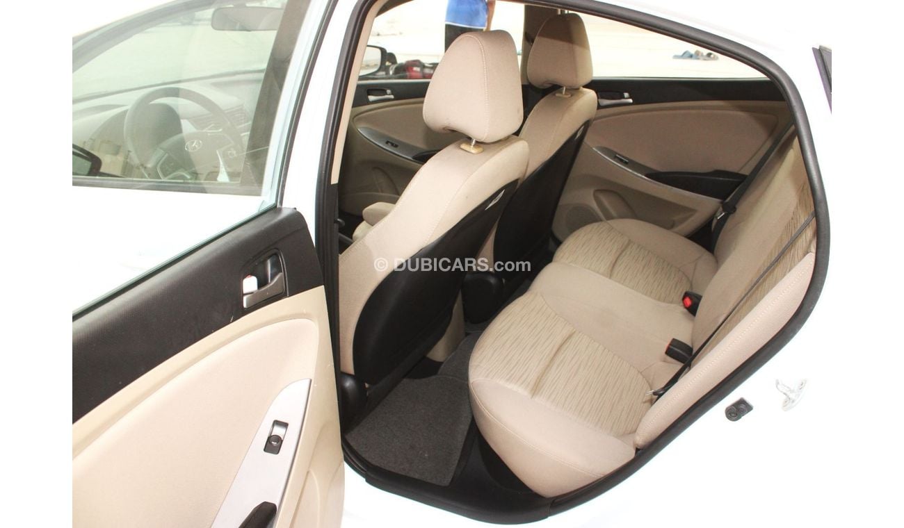 هيونداي أكسنت GL هيونداي اكسنت 2018 خليجي بحالة ممتازة