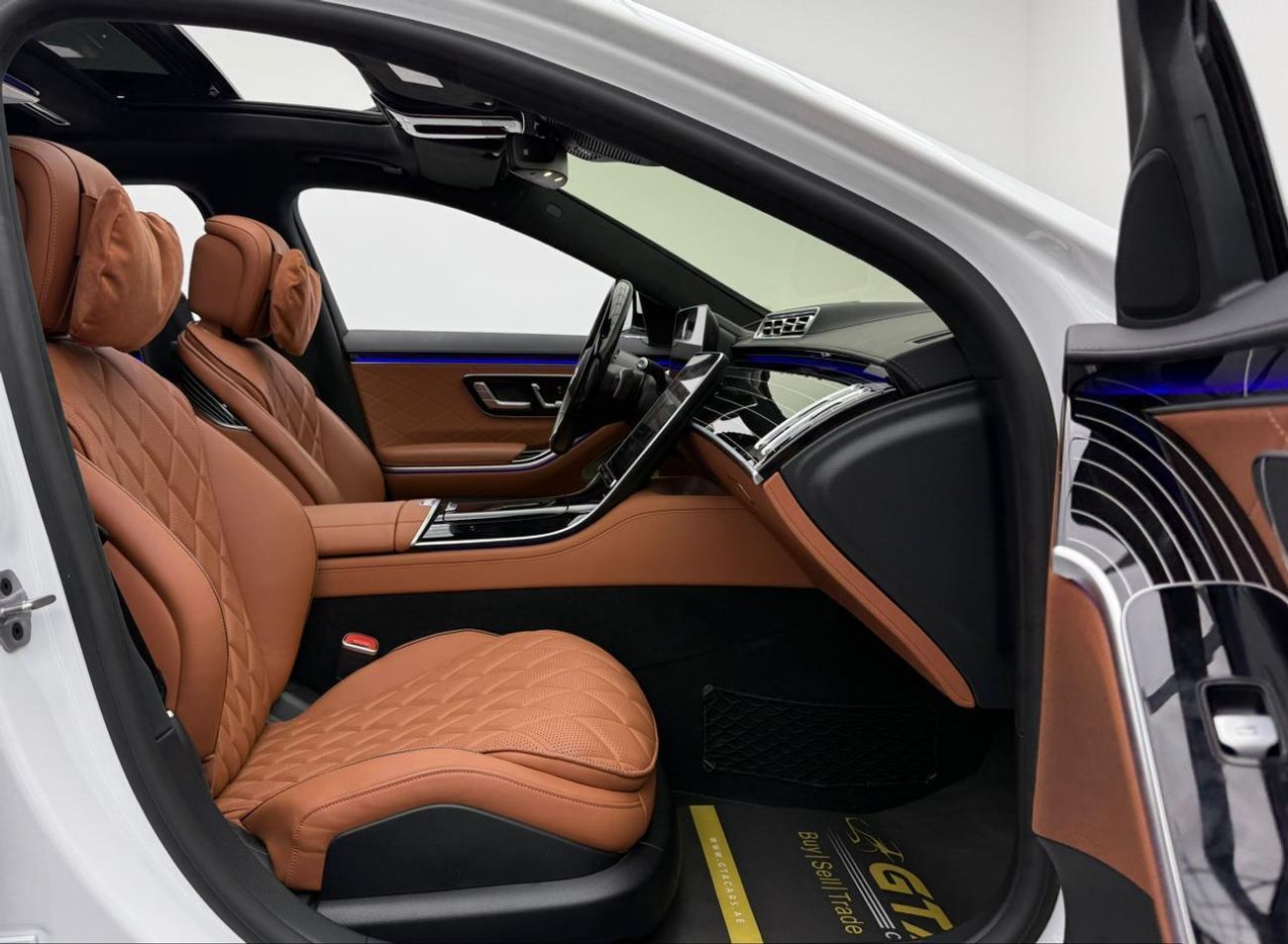 مرسيدس بنز S 580 4MATIC Exclusive 4.0L 2024 Mercedes Benz S580 4MATIC, 2028 Mercedes Warranty + Service Pack, Very Lo