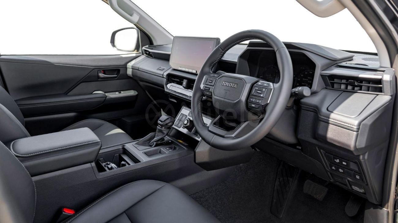 تويوتا هيلوكس (RHD) TOYOTA HILUX TRAVO OVERLAND PLUS | EXPORT ONLY