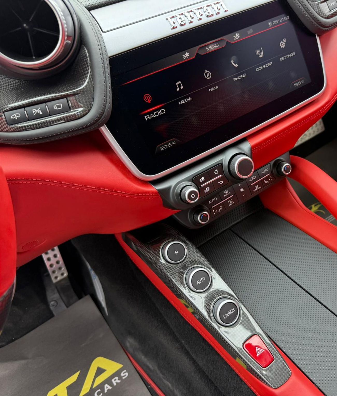 فيراري جي تي سي 4  لوسو 2018 Ferrari GTC4Lusso T, Full Ferrari Service History, Very Low Km, Excellent Condition, Japanese