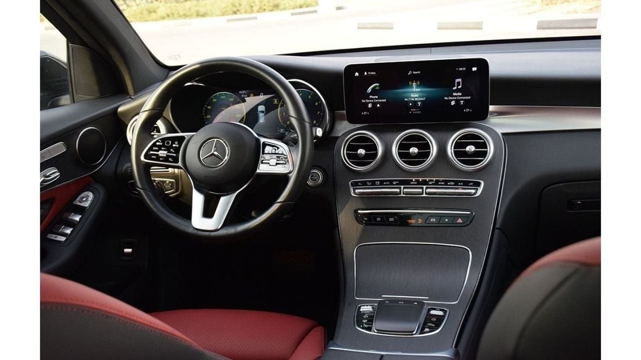 مرسيدس بنز GLC 300 4MATIC