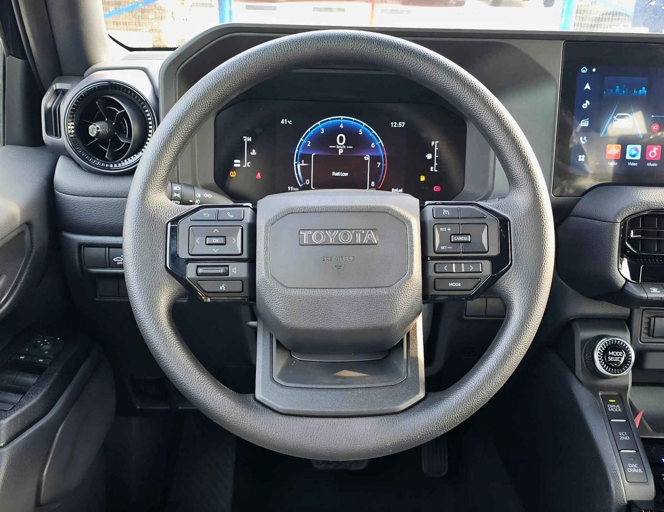 Toyota Prado 2.4L TURBO PETROL/FULL OPTION/SUNROOF/POWER SEAT/4WD/CODE#PR24S