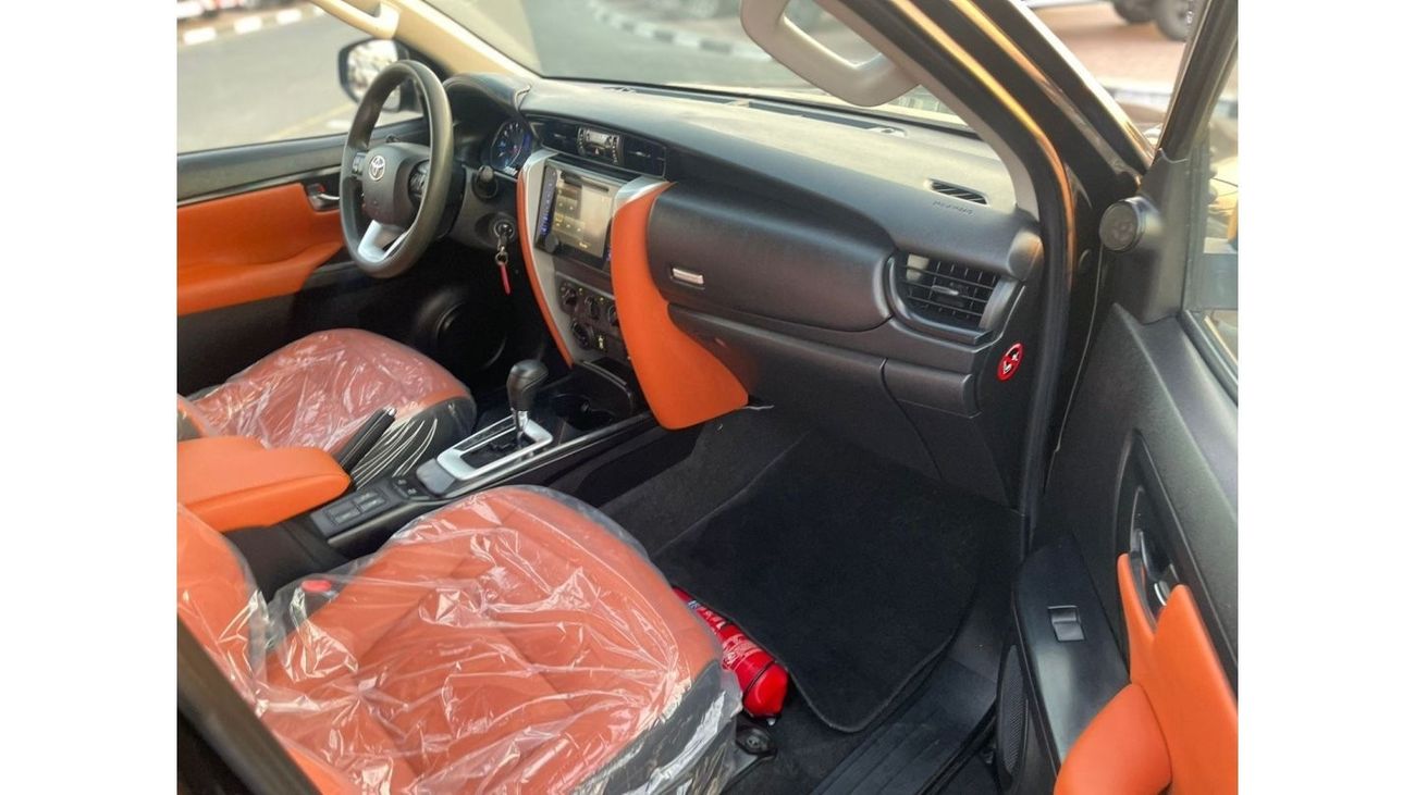 Toyota Fortuner 2019 Toyota Fortuner EXR+ 2.7L V4 - 4x4 AWD - Rear CAM & Sensor - No accident -