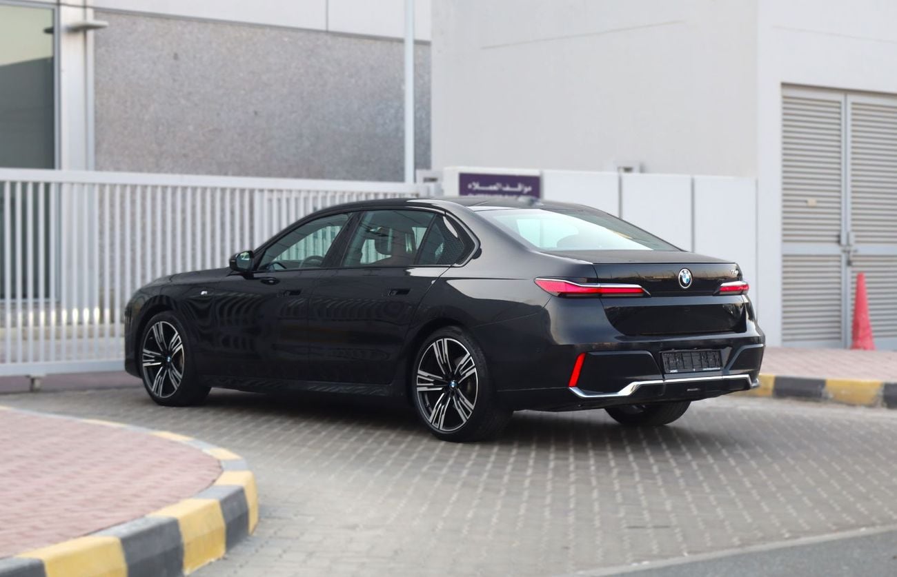 BMW 740i M SPORT