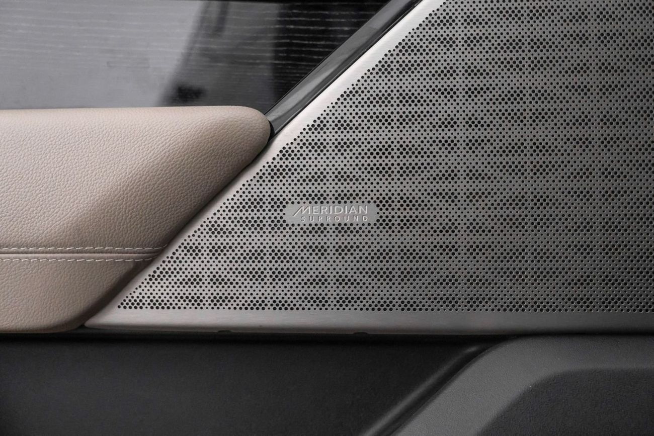 Land Rover Range Rover Velar P250 R-Dynamic SE