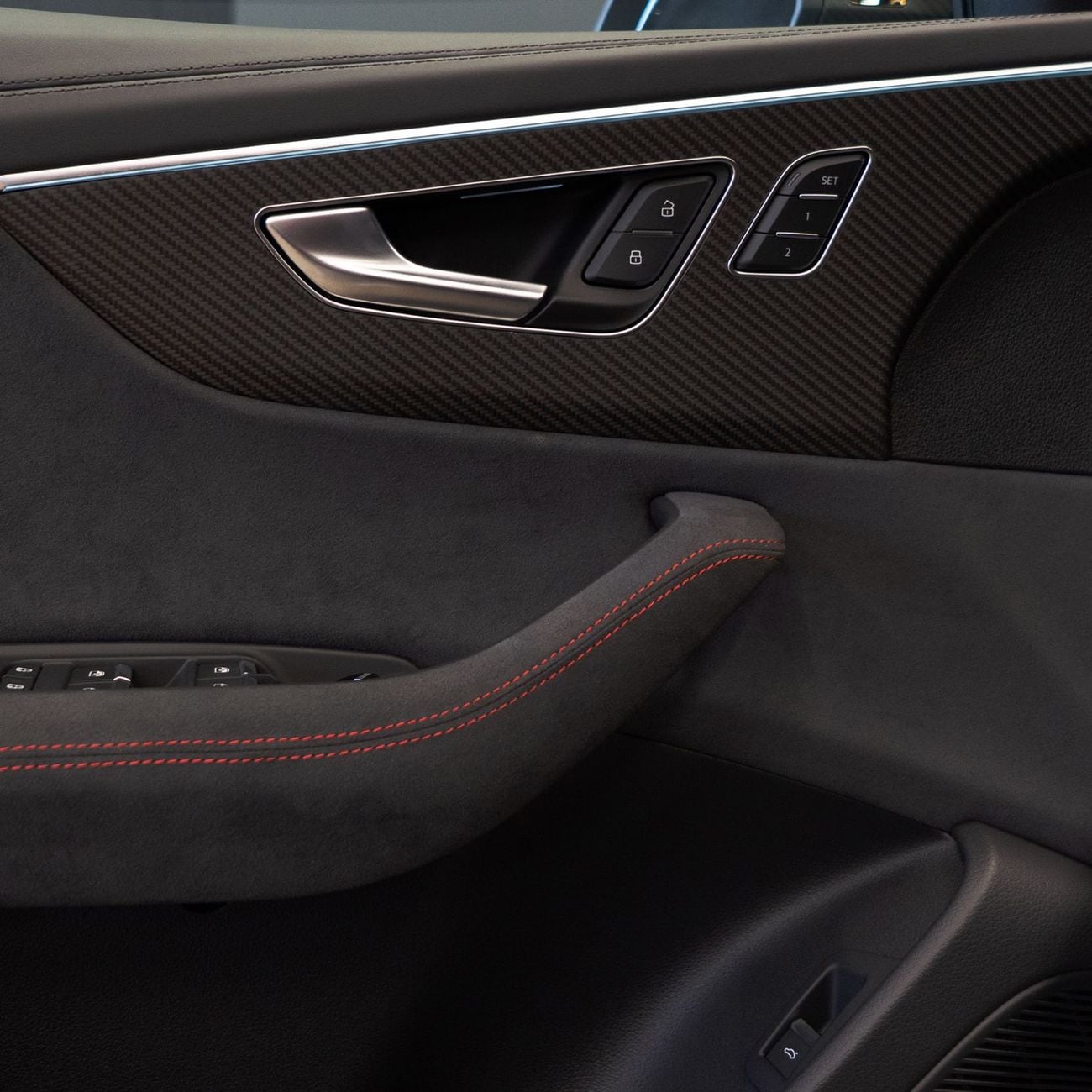 Audi RS Q8 AED 12,840 P.M • 0% Downpayment • Audi RS Q8 Performance  • Agency warranty for 2 years from Al Nabo