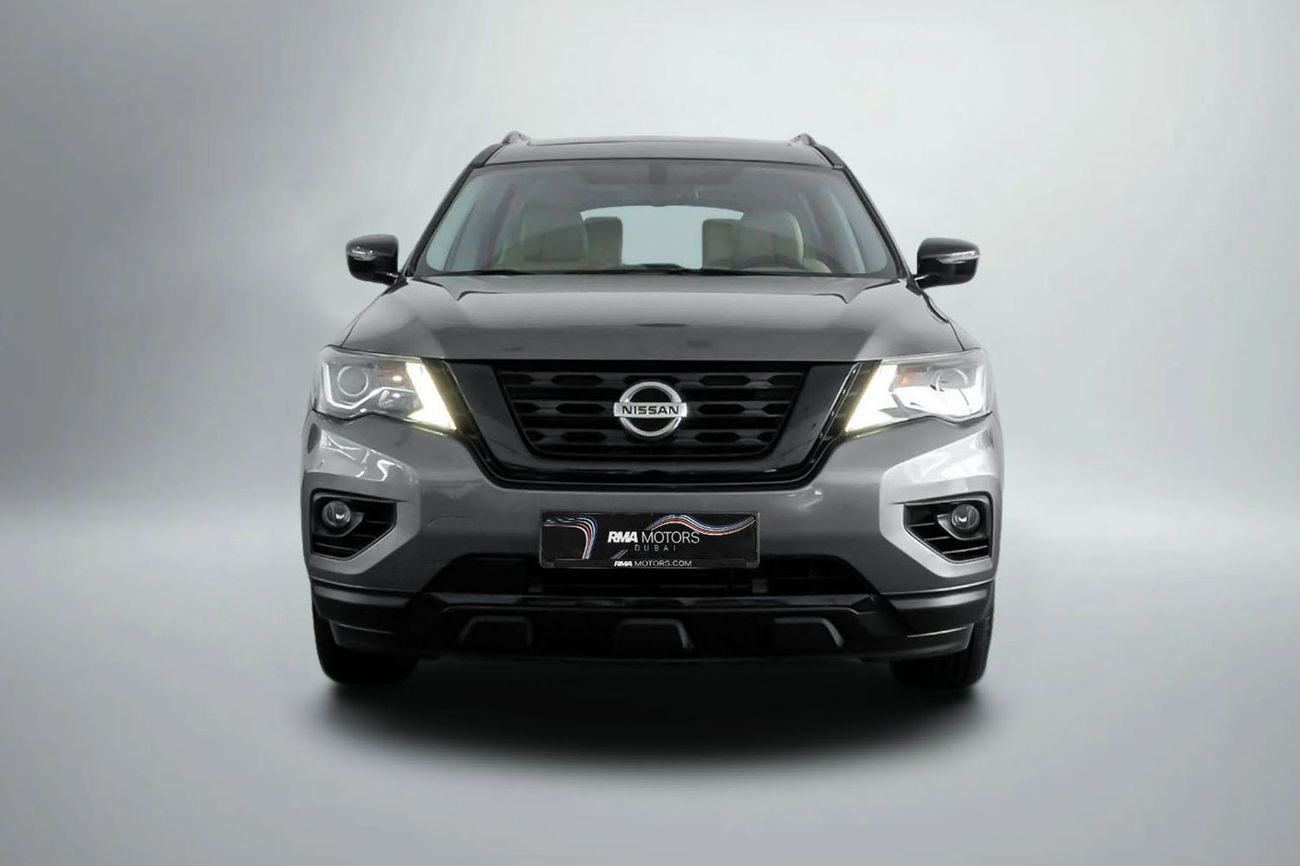 Nissan Pathfinder Midnight Edition 3.5L